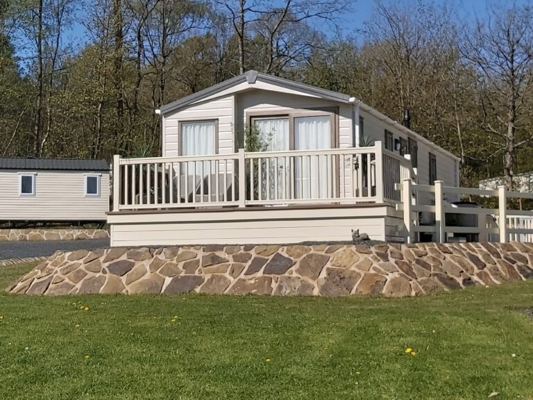 Europa Willow - image showing with glass balustrade and full decking optional