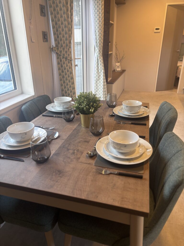 IMG_0394 set for lunch the Hemsworth dining table