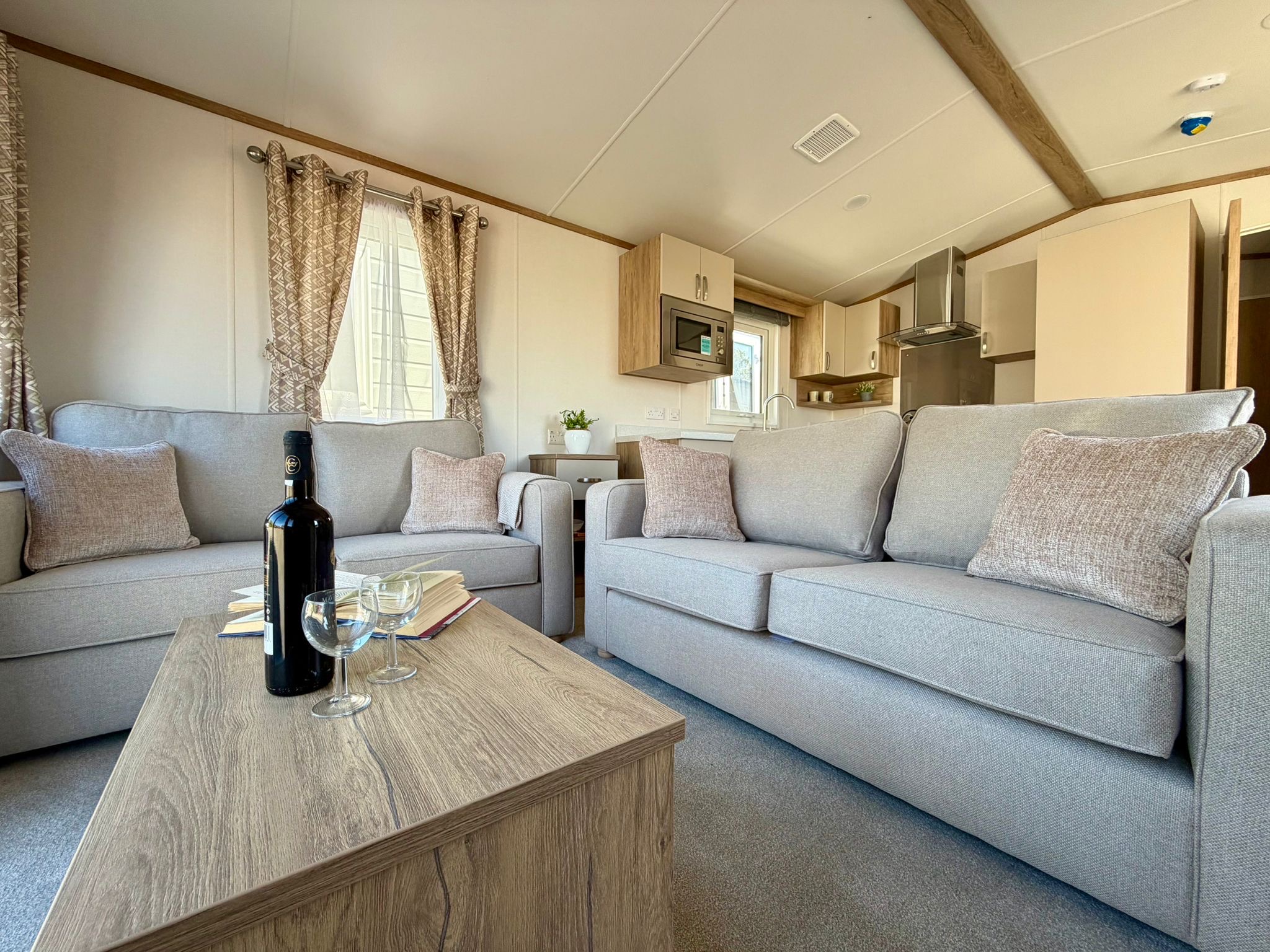 Regal Retreat - sitting room